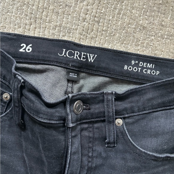 J CREW 9” Demi Boot Crop Jeans Black Mid Rise Denim 26 2 like new - Picture 4 of 5
